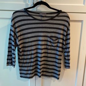 Vince small womens t shirt 3/4 length sleeve, rarely worn, very good condition